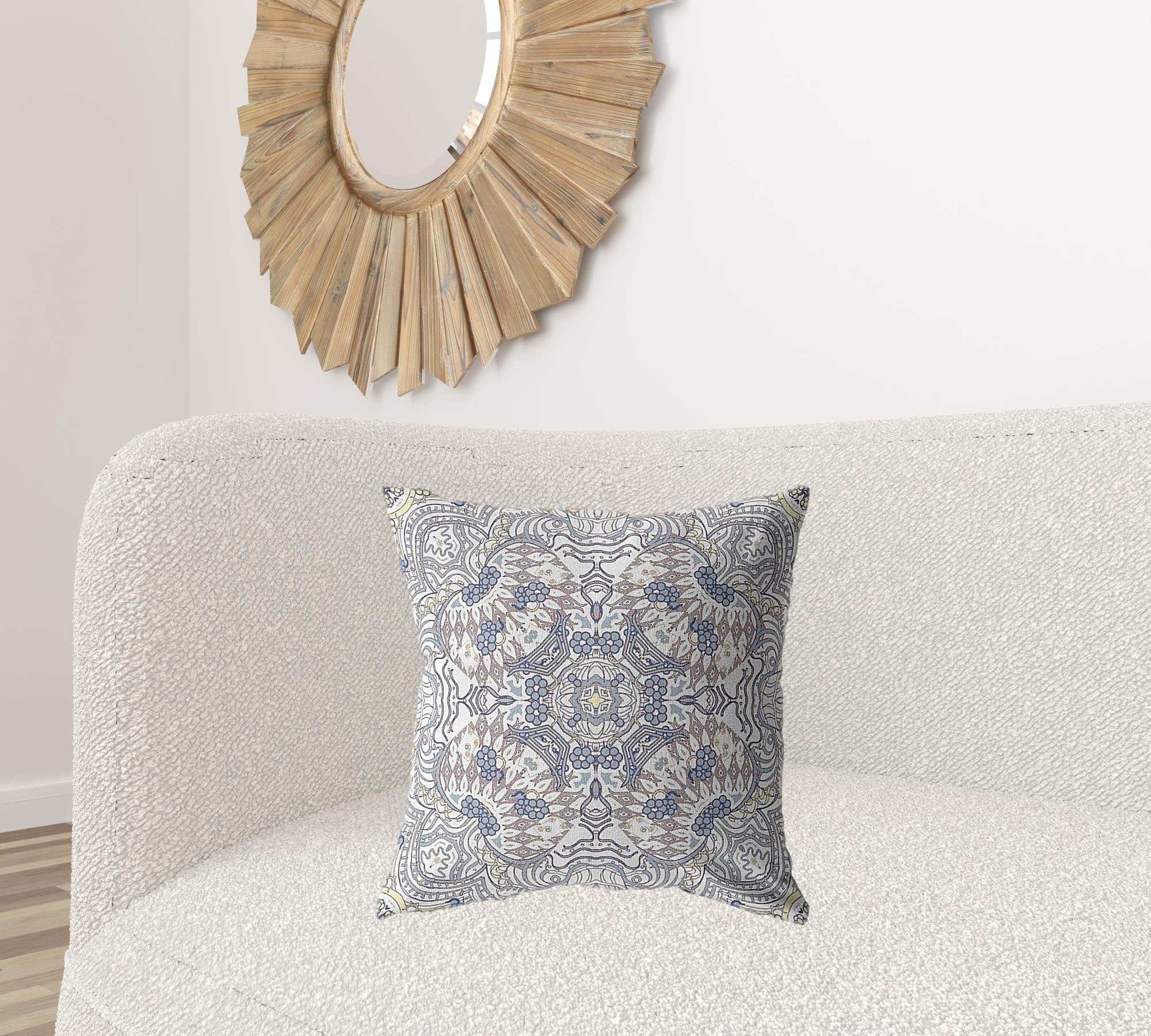 Cojín de gamuza adornado boho gris amarillo de 18 "