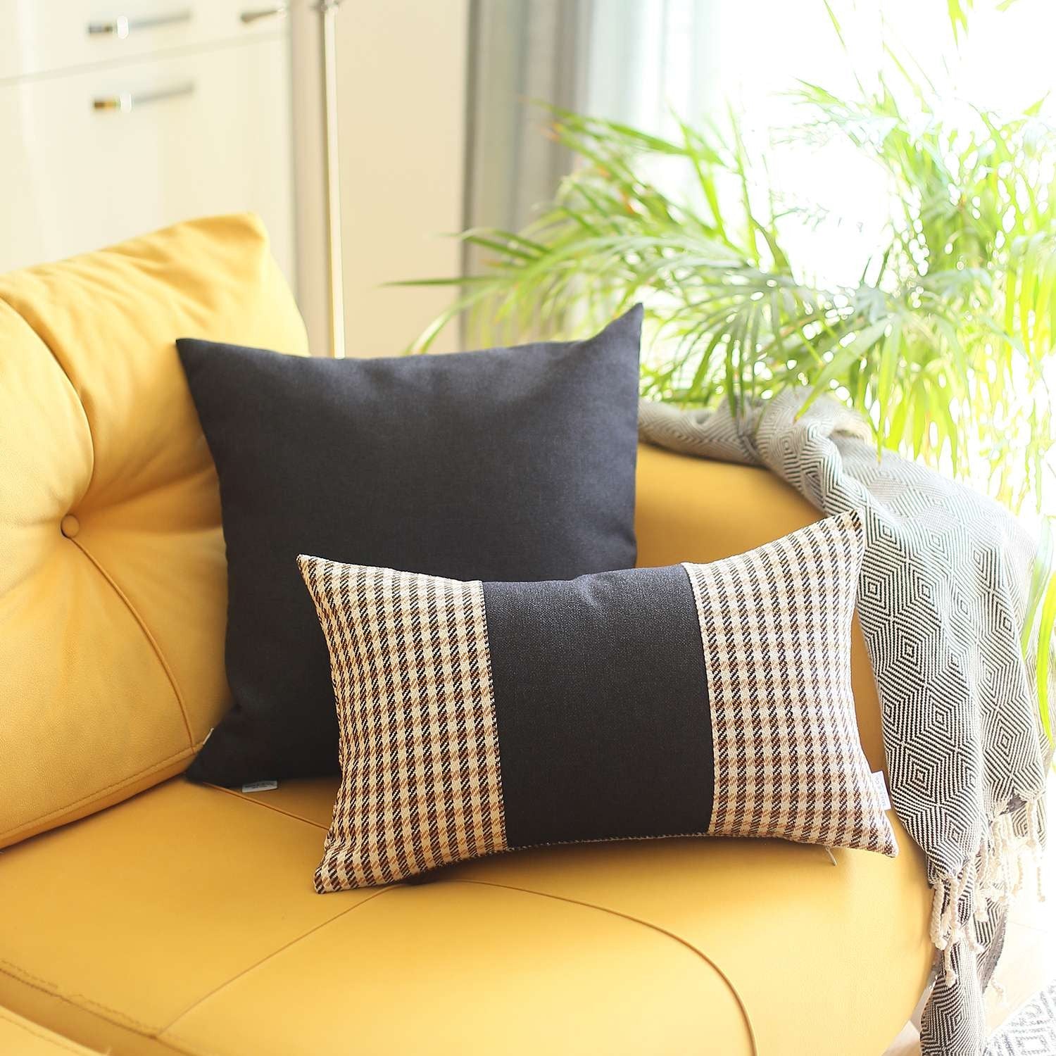 12" X 20" Brown And Black Houndstooth Zippered Handmade Polyester Lumbar Pillow Cover