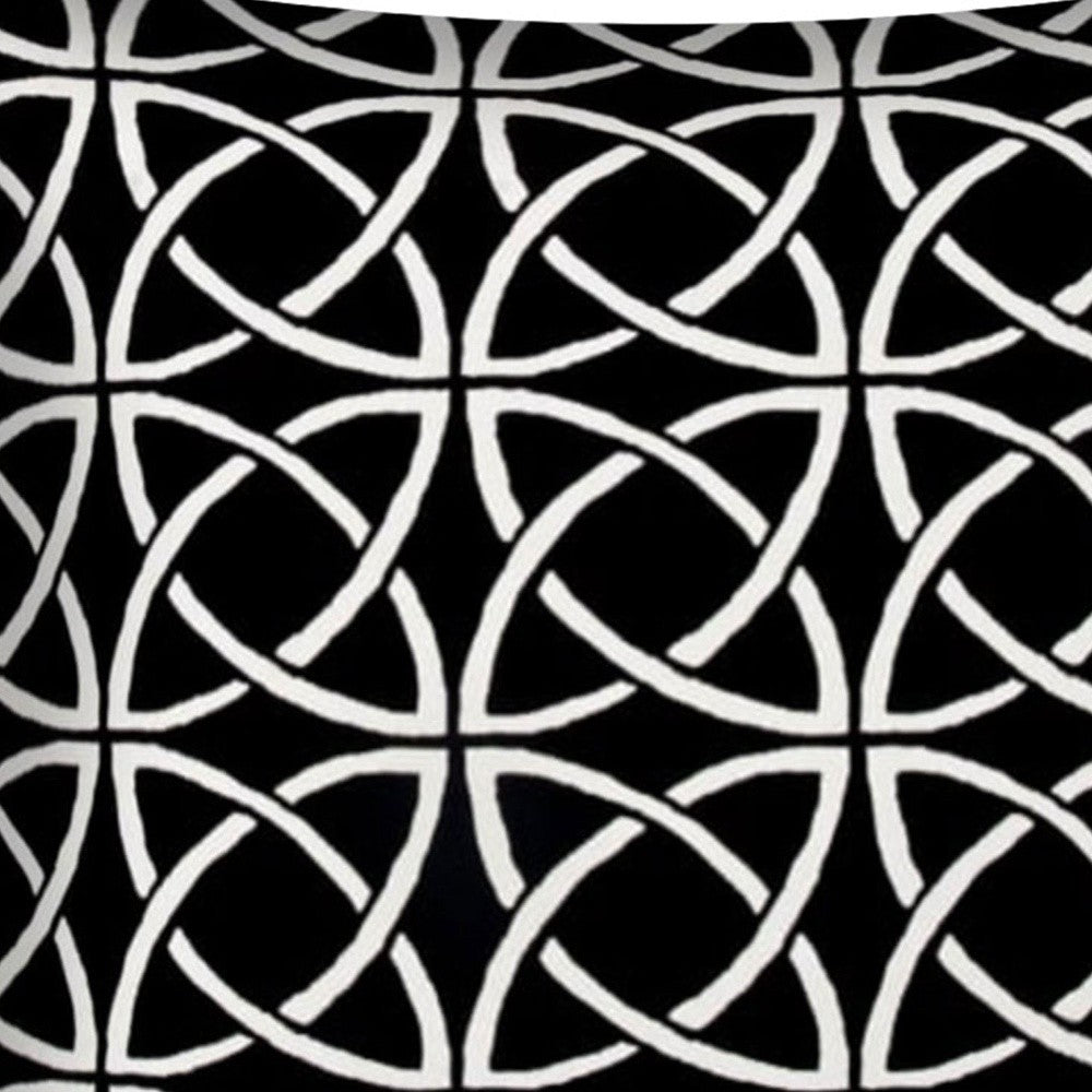 17" X 17" Black And White Zippered Polyester Interlocking Throw Pillow Cover