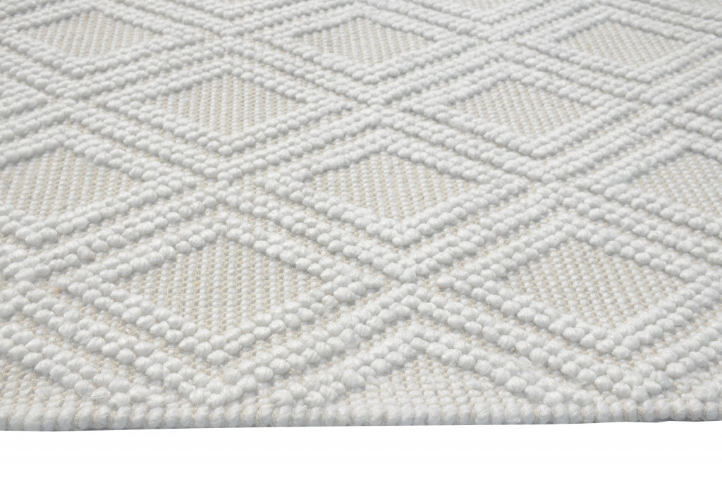 Ivory Diamond Lattice Modern Area Rug - 5’ x 7’