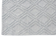 6' X 9' Grey Geometric Area Rug