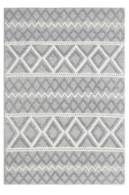 5’ x 7’ Gray Ivory Diamonds Boho Chic Area Rug