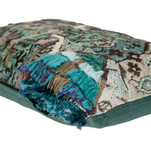 14 英寸 X 20 英寸米色和綠色拉鍊 100% 棉流蘇抱枕