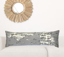 45 英寸白色密歇根日光天際線腰枕裝飾枕頭