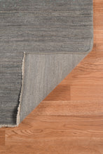 8' X 10' Gray Pearl And Silver New Zealand Lambs Wool Damask Hand Knotted Area Rug With Fringe