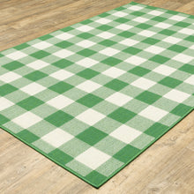 2' X 3' Green Geometric Stain Resistant Indoor Outdoor Area Rug
