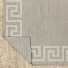 8' X 10' Grey Stain Resistant Indoor Outdoor Area Rug