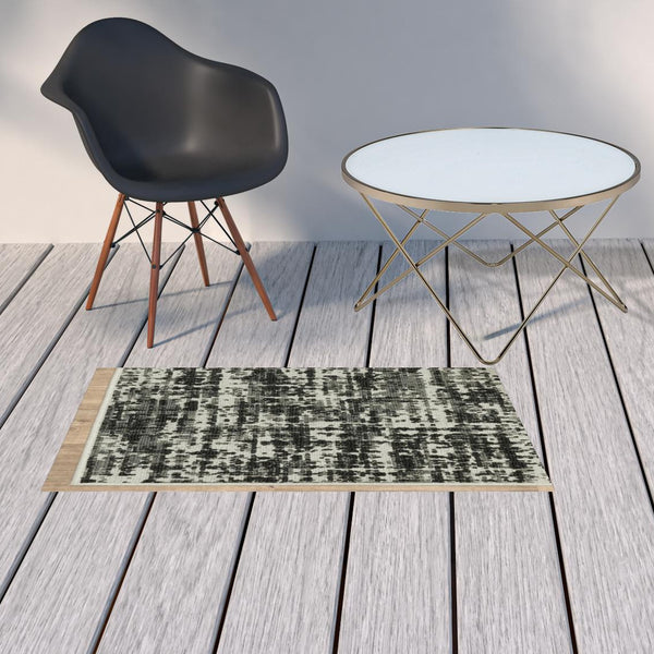 Black Abstract Stain Resistant Indoor Outdoor Area Rug - 2' x 3'