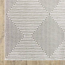 6' X 9' Grey And White Geometric Power Loom Stain Resistant Area Rug