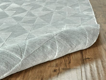 4' X 6' Taupe Geometric Hand Woven Area Rug