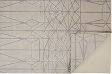 4' X 6' White Silver And Gray Geometric Area Rug