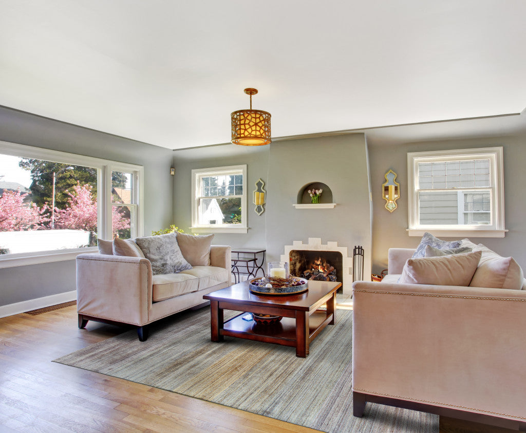 Green Blue And Tan Ombre Hand Woven Area Rug - 4' x 6'