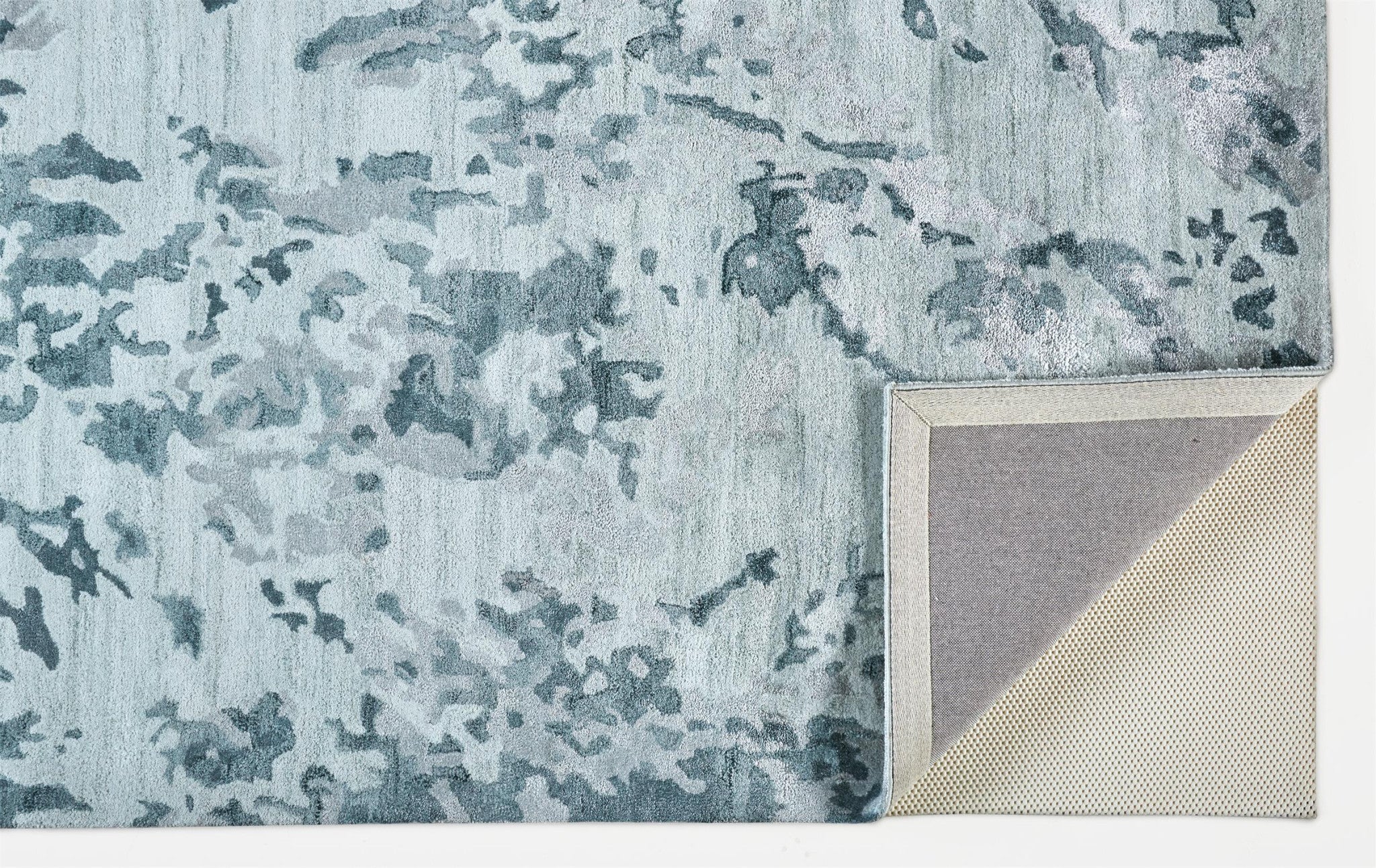 4' X 6' Blue Green And Silver Abstract Tufted Handmade Area Rug