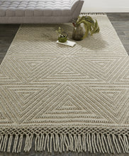 4' X 6' Gray Wool Geometric Hand Woven Area Rug With Fringe