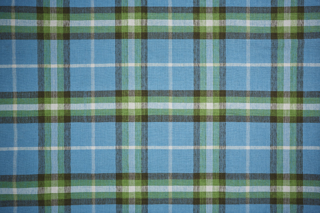 Blue Green And Black Abstract Hand Woven Stain Resistant Area Rug - 4' x 6'