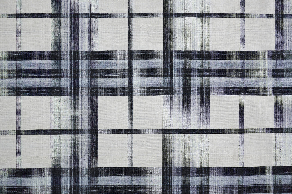 Blue Green And Black Abstract Hand Woven Stain Resistant Area Rug - 4' x 6'