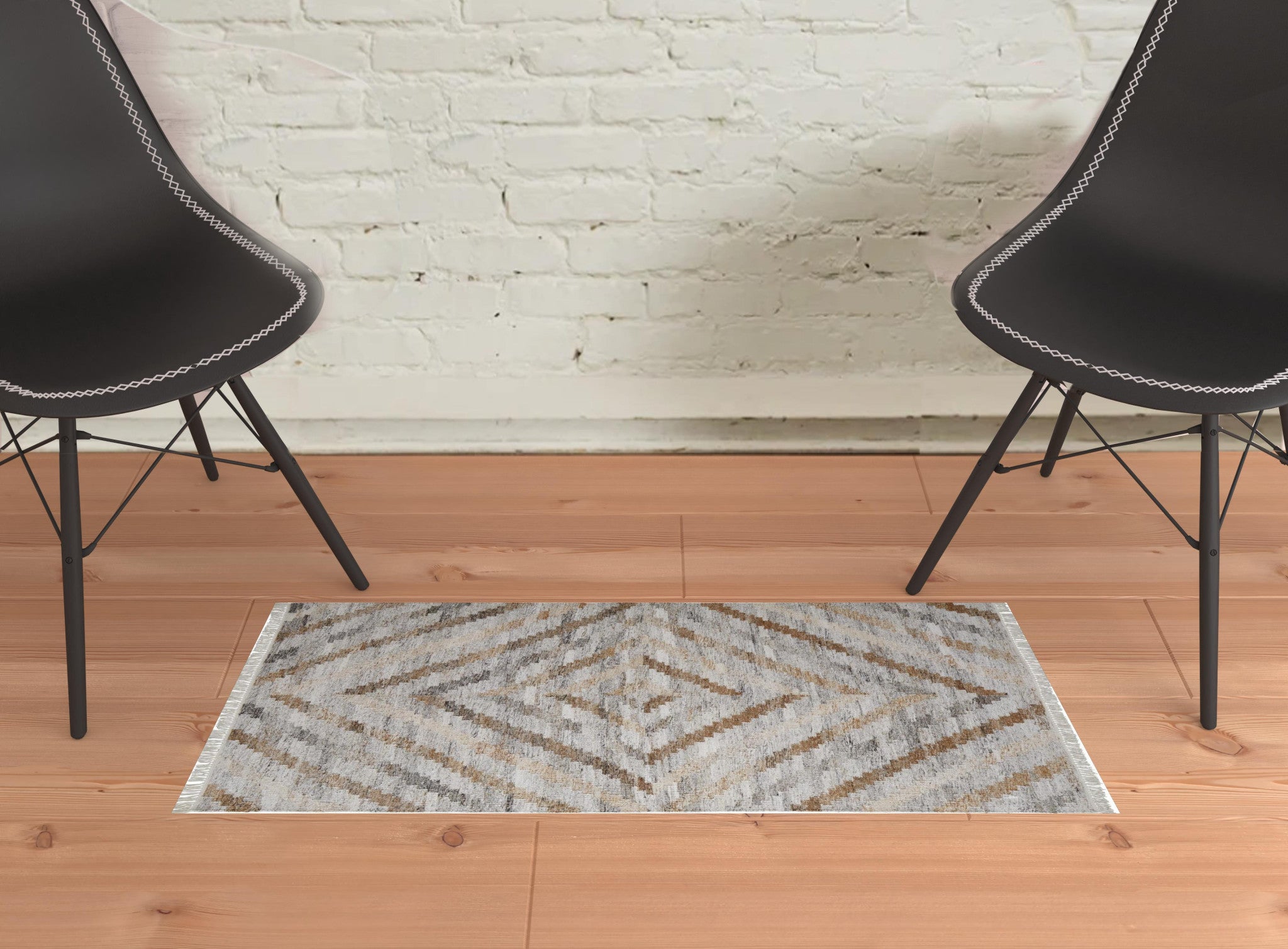 4' X 6' Ivory Gray And Tan Geometric Hand Woven Stain Resistant Area Rug With Fringe