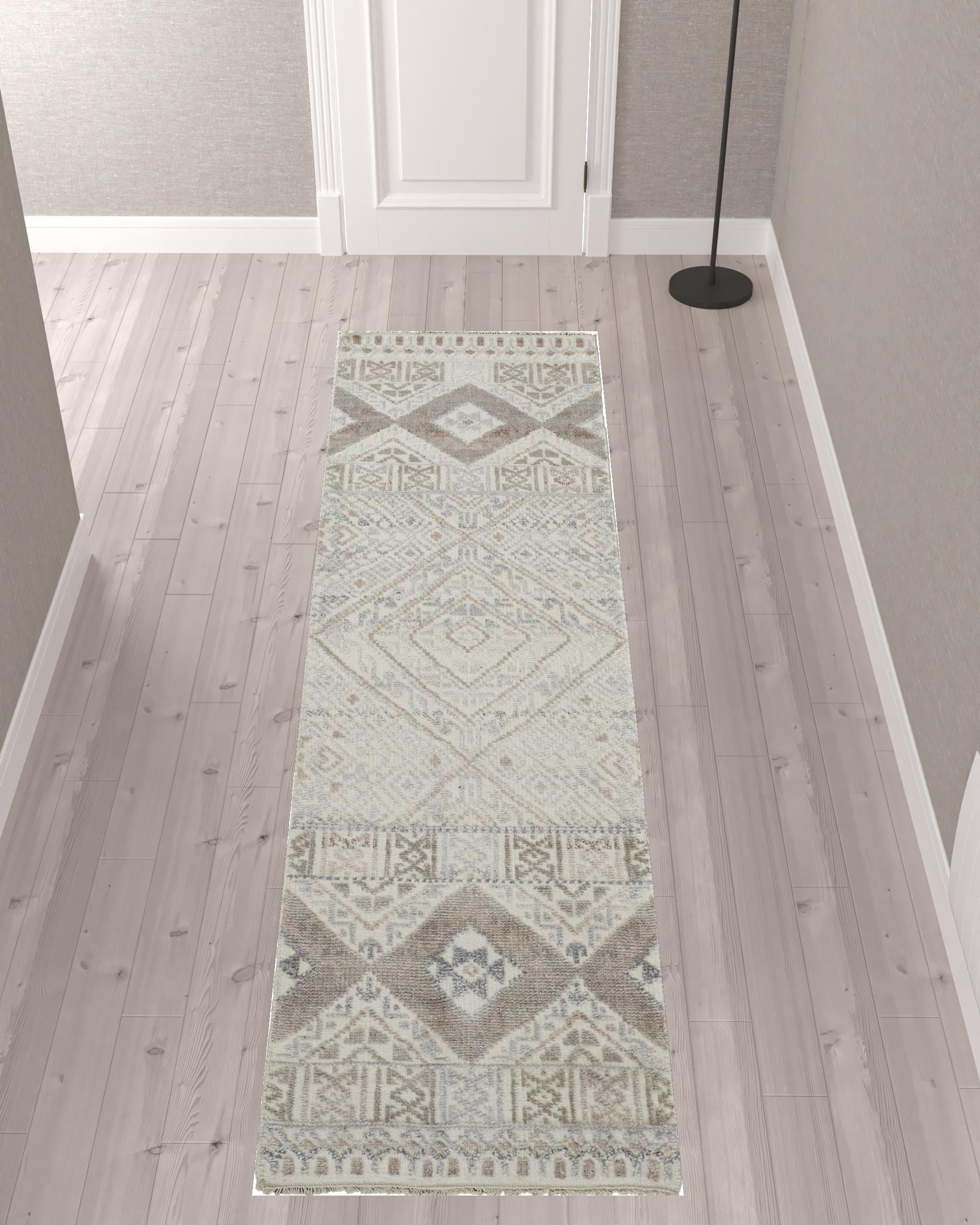 4' X 6' Gray Ivory And Pink Geometric Hand Knotted Area Rug