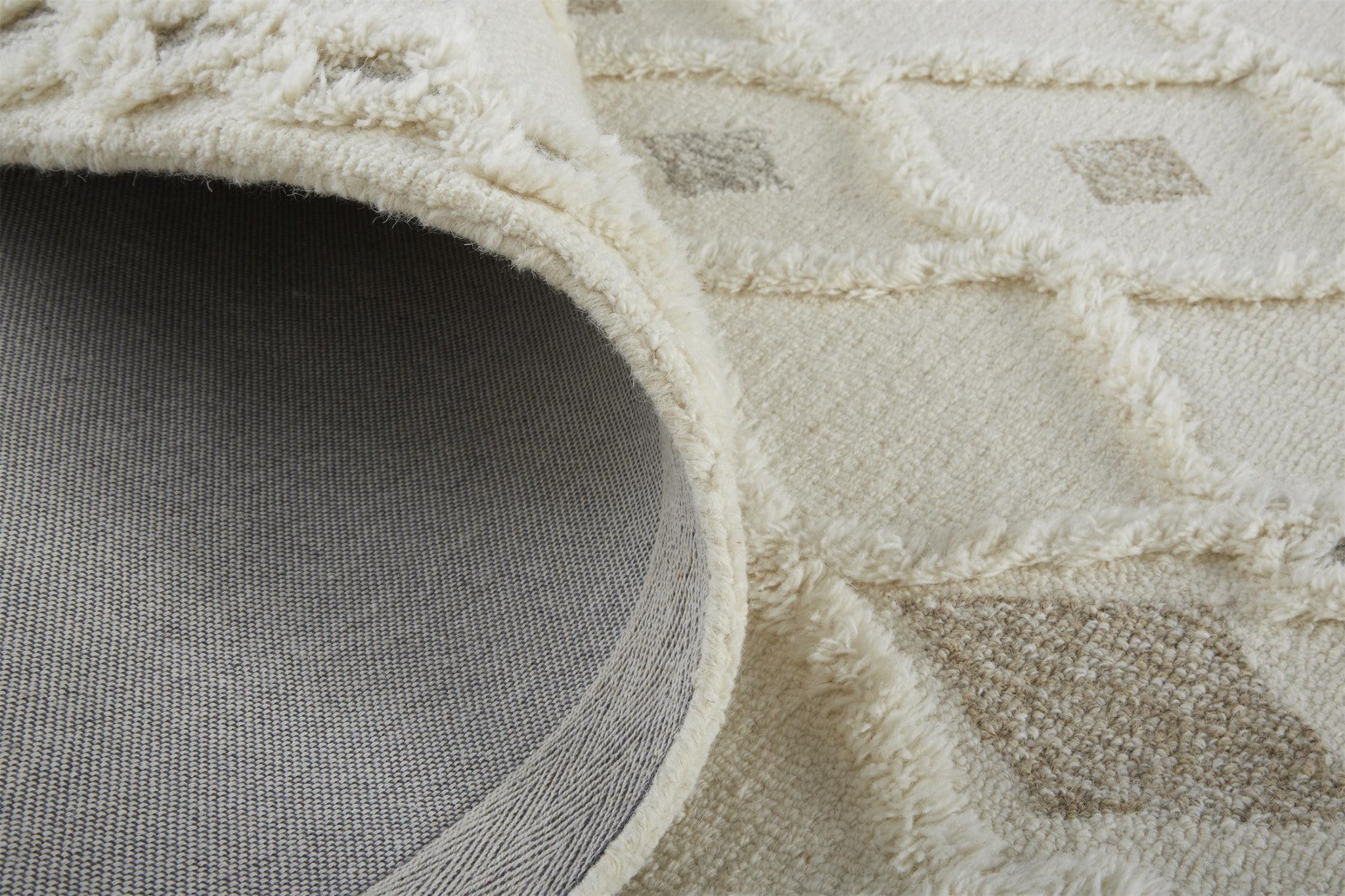 Ivory Tan And Silver Wool Geometric Tufted Handmade Stain Resistant Area Rug - 4' x 6'