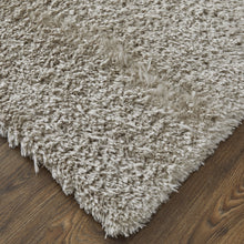 Ivory Shag Power Loom Stain Resistant Area Rug - 4' x 6'
