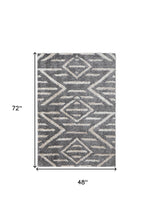 4' X 6' Gray And Ivory Geometric Power Loom Stain Resistant Area Rug