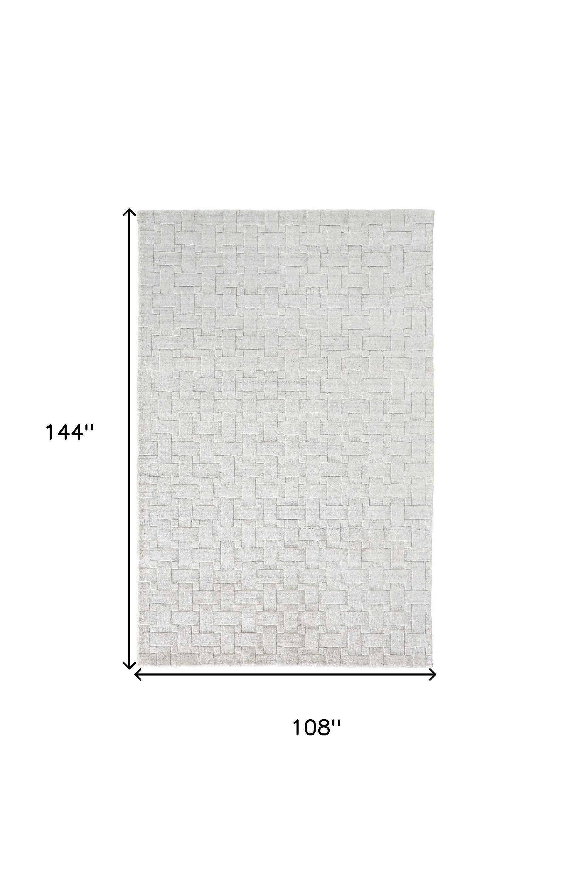 4' X 6' Ivory Striped Hand Woven Area Rug