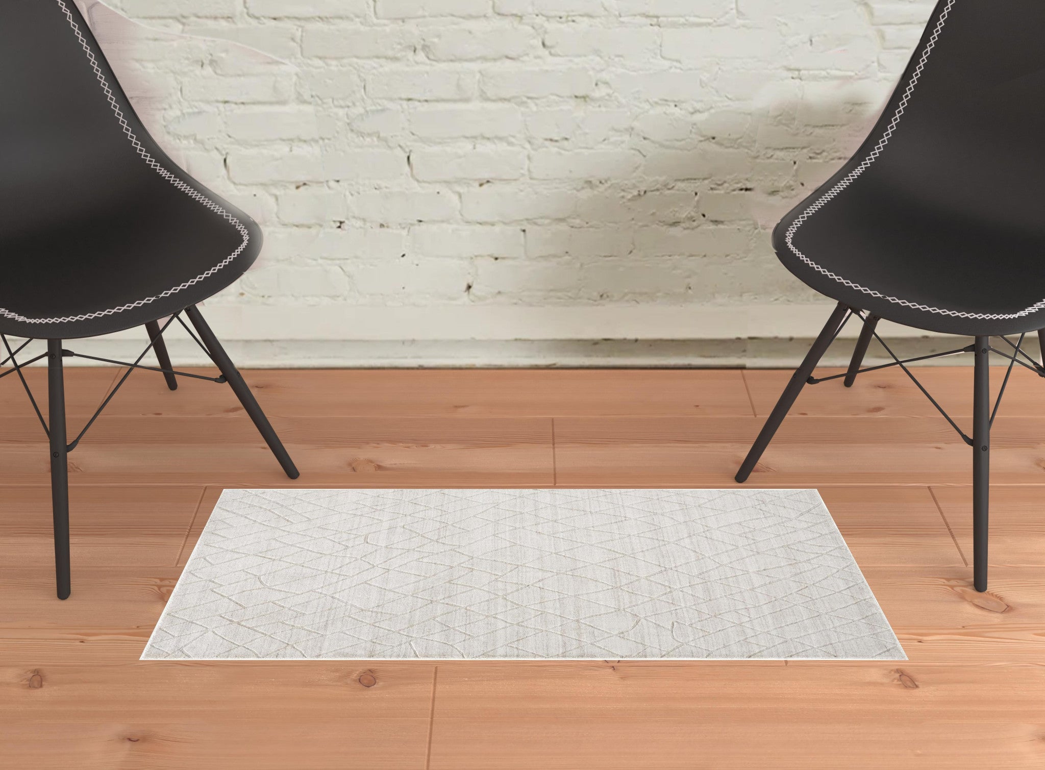 4' X 6' Ivory And Gray Striped Hand Woven Area Rug