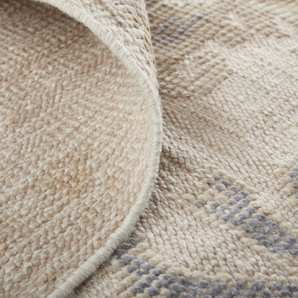 4' X 6' Ivory Tan And Blue Floral Hand Knotted Stain Resistant Area Rug