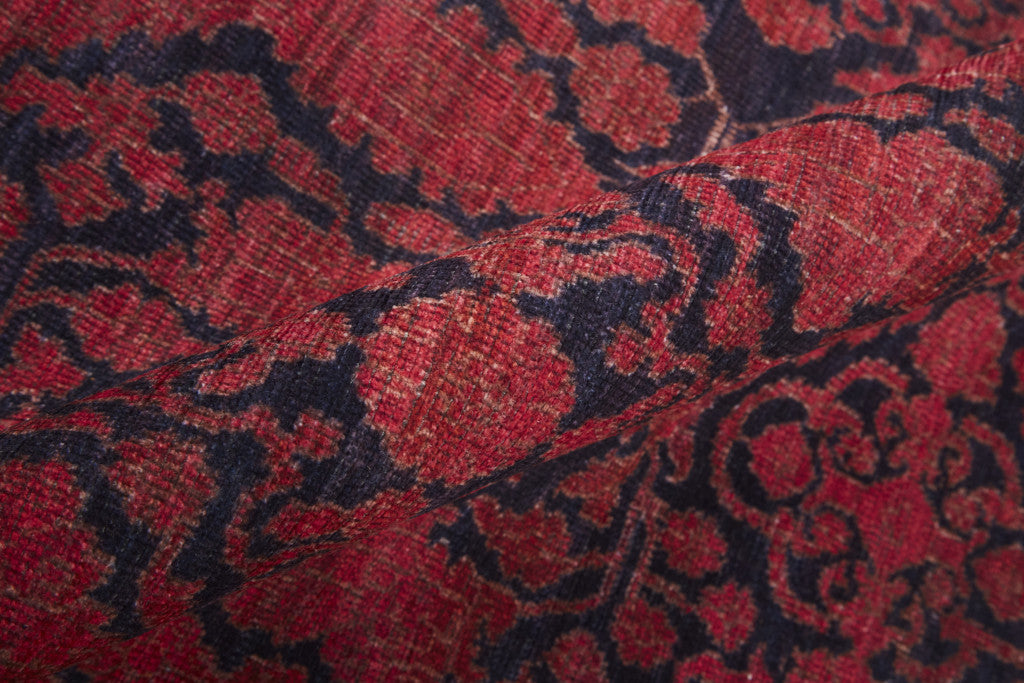 4' X 6' Red And Black Floral Power Loom Area Rug