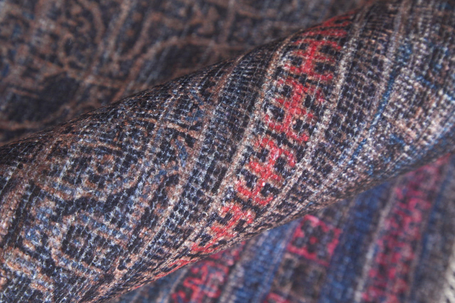 4' X 6' Blue Pink And Purple Floral Power Loom Area Rug