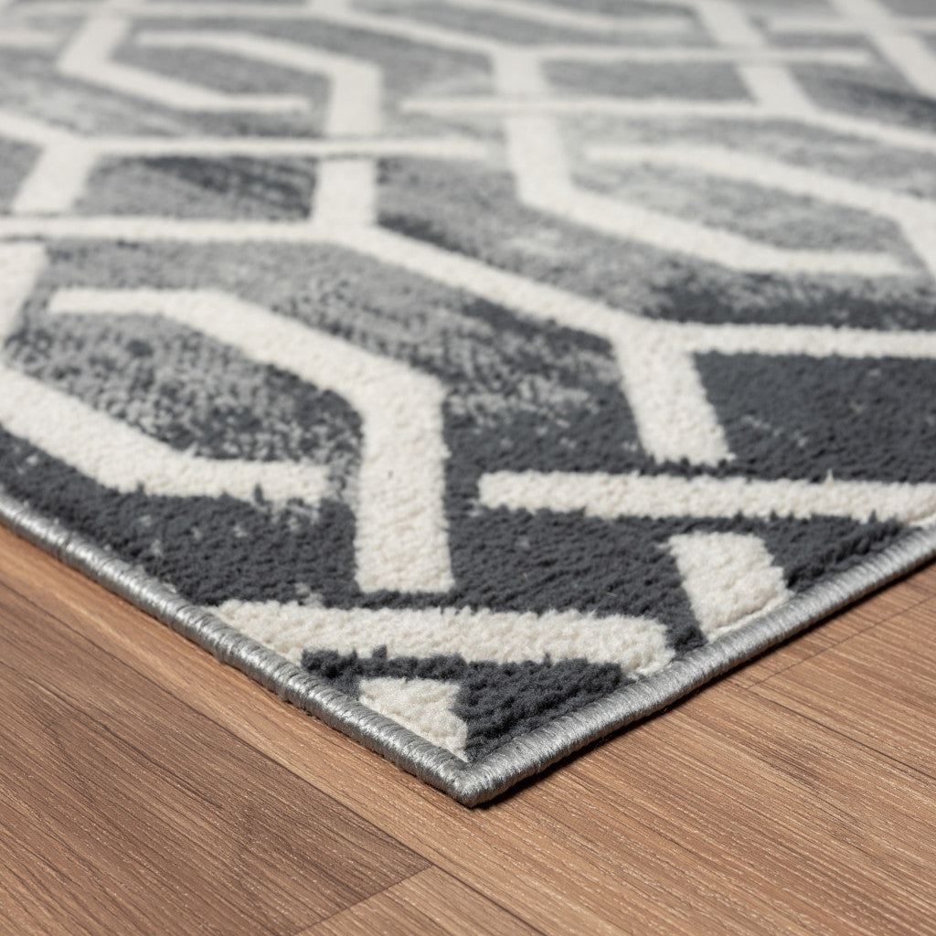 5' X 7' Gray Geometric Area Rug