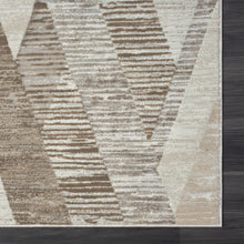 4' X 6' Gray Geometric Area Rug