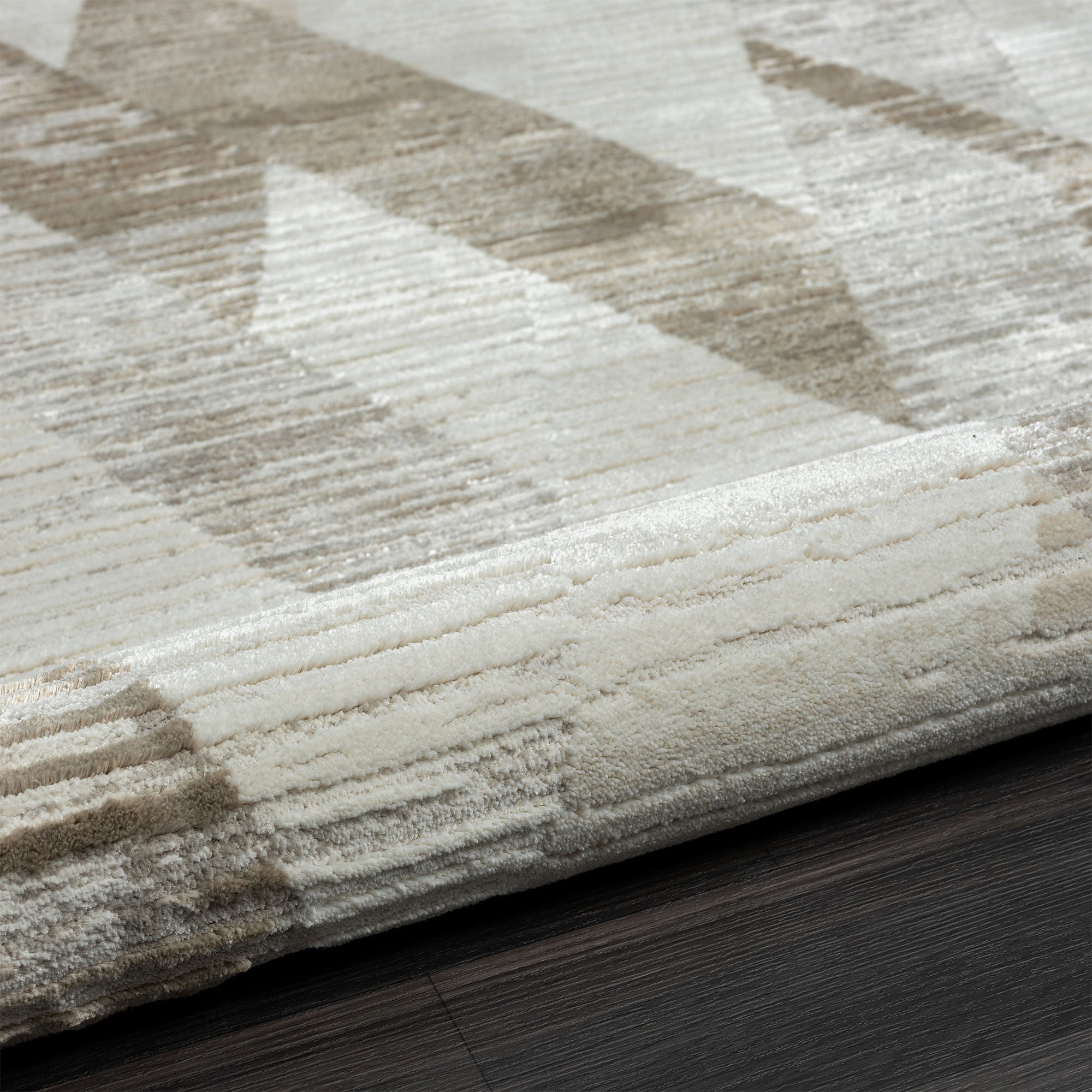 4' X 6' Gray Geometric Area Rug