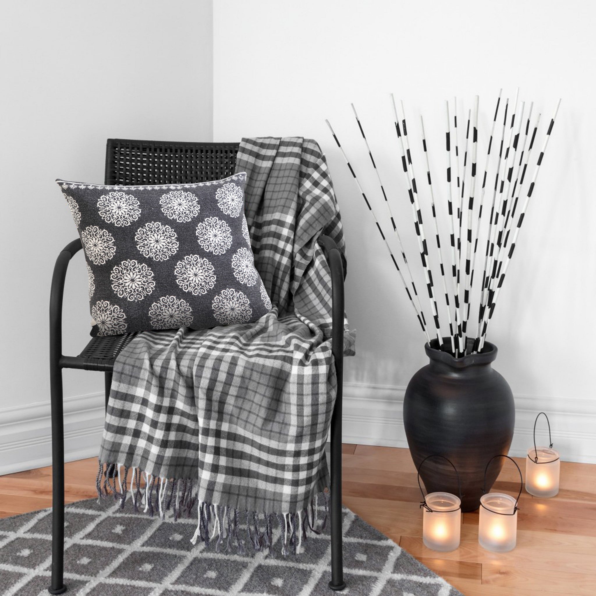 Set Of Two 20" X 20" Blue Floral Zippered 100% Cotton Throw Pillow