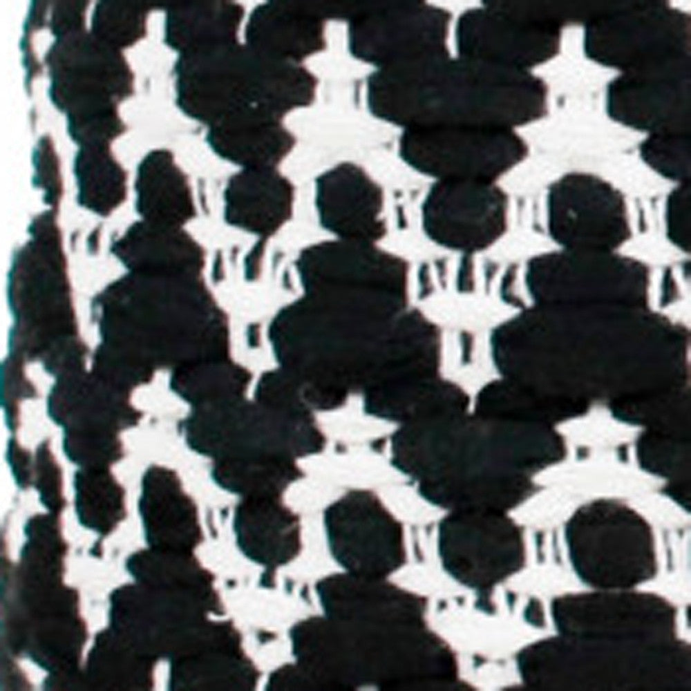 兩個 20 英寸 X 20 英寸黑色 V 形拉鍊滌綸抱枕一套