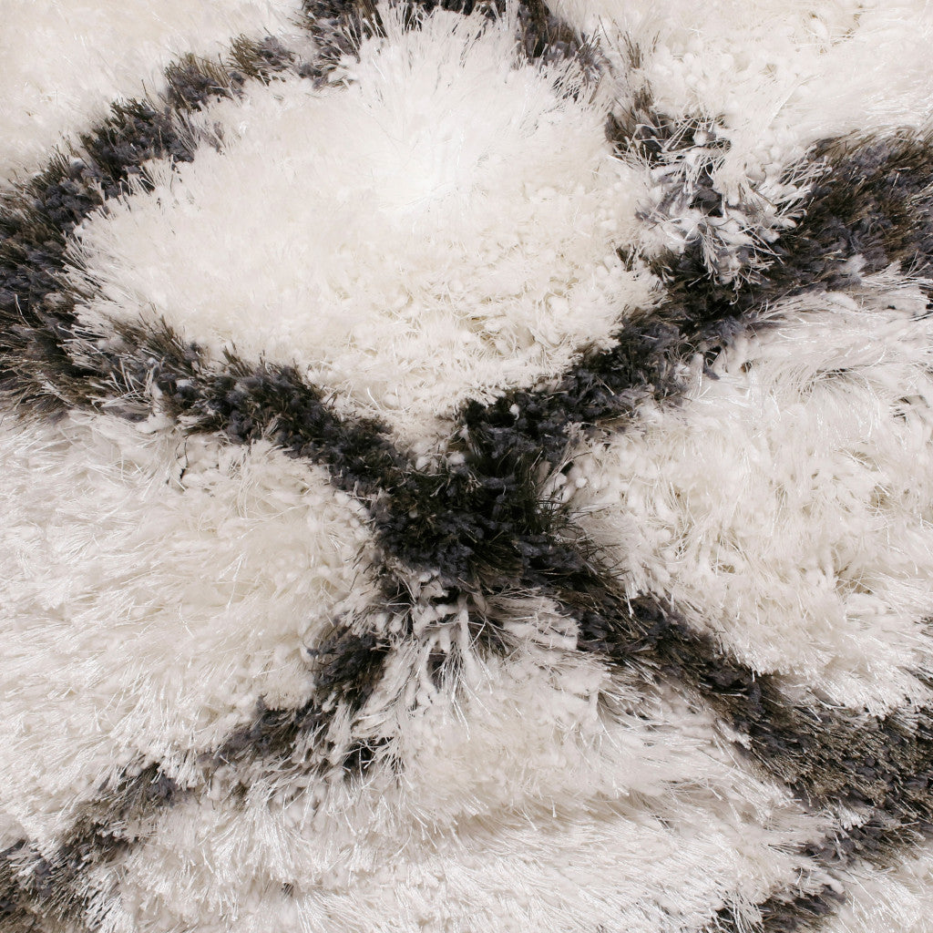 Set Of Two 20" X 20" White Geometric Zippered Polyester Throw Pillow